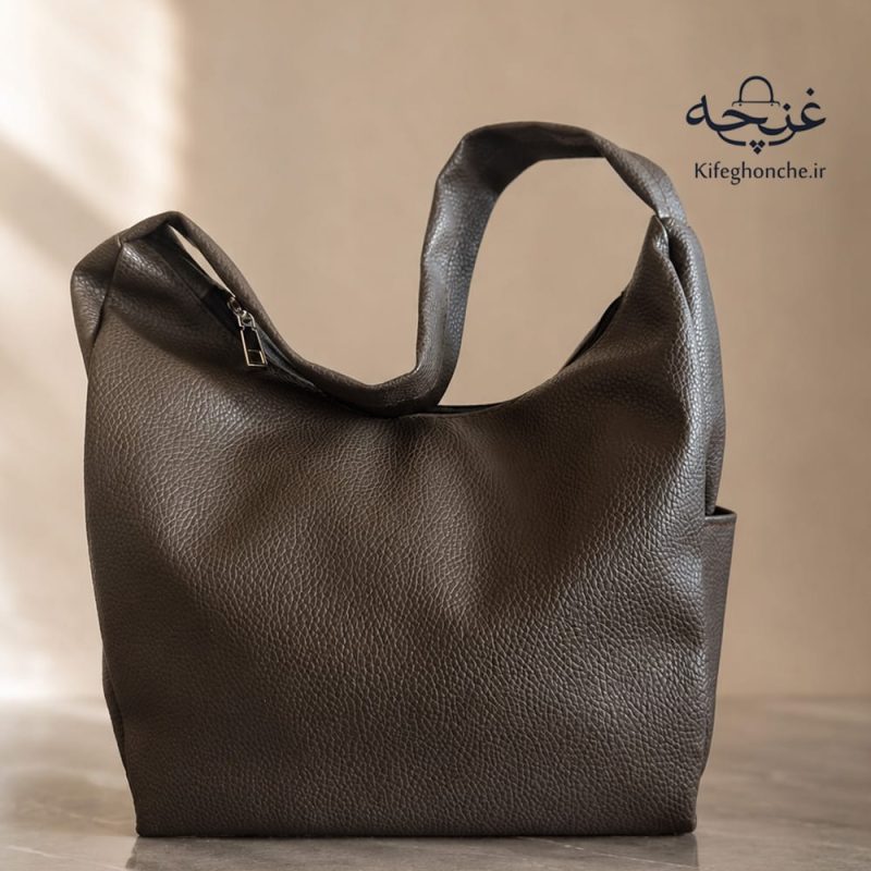 کیف دوشی زنانه مدل سیمین رنگ قهوه ای نمایه جلو