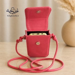 کیف دوشی زنانه مدل ابریشم رنگ سرخابی از نمایه داخل
